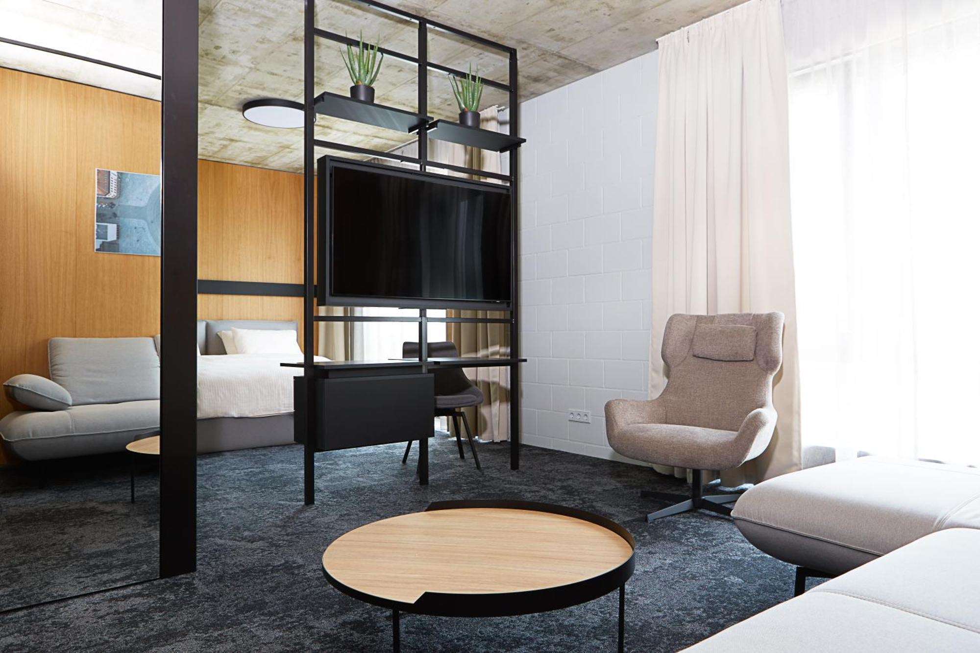 Air Hotel Karmelava Luaran gambar