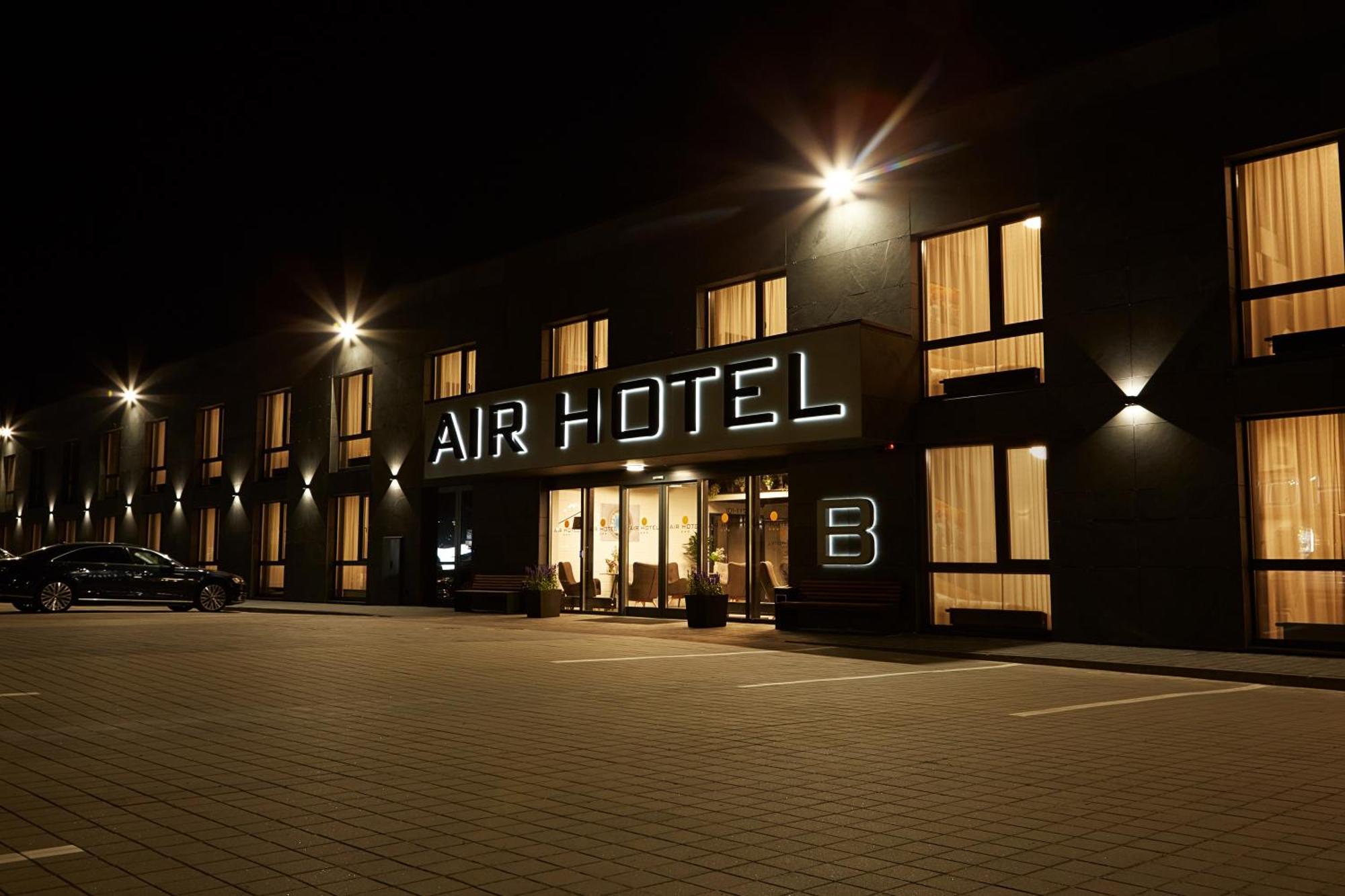 Air Hotel Karmelava Luaran gambar
